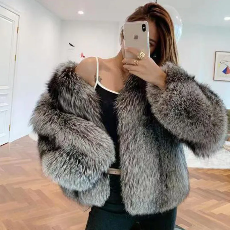 Fall/Winter 2023 New Silver Fox Fur Jacket Women Short Overcoat Loose Short Luxury Thick Warm Parker Coat Casual Mao Mao Clothes