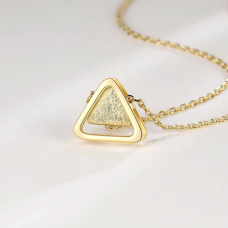 Simple Popular Triangle Necklace for Women Temperament Light Luxury High-end Feel Necklaces 925 Silver Collarbone Chain KOFSAC