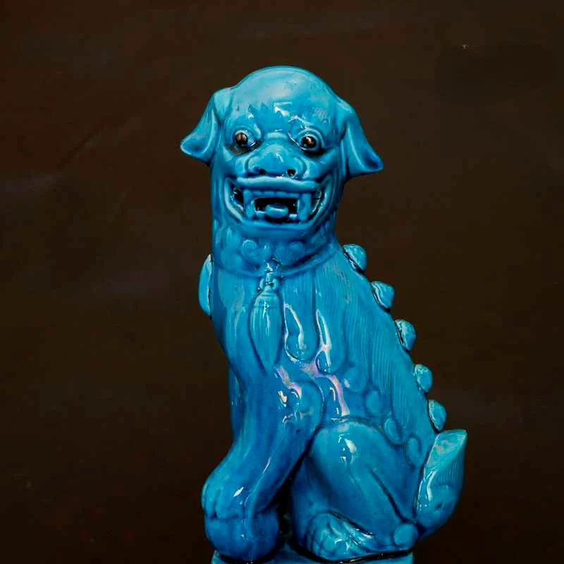 Chinese Jingdezhen Peacock Blue Lion Statue Antique Collection Decoration