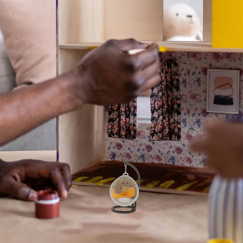 

Набор из 2 миниатюрных стульев-качелей для декора кукольного домика - прочные компактные миниатюрные стулья, идеально подходящие для настольного использования, путешествий