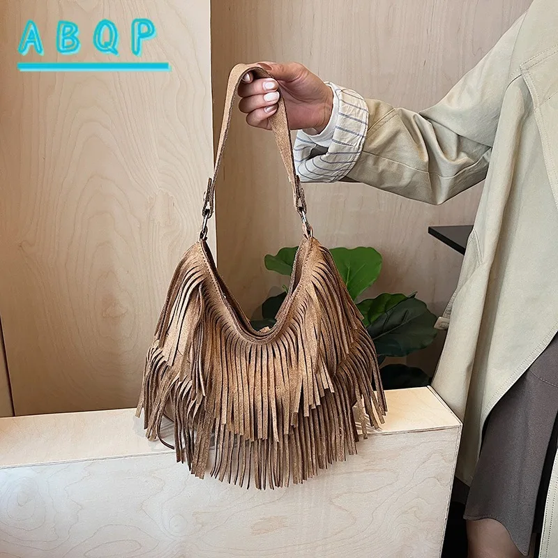 

Сумка на плечо с кисточками, большая вместительная женская сумка 2025 года, новинка в стиле ретро, популярные простые сумки-мессенджеры, модная сумка-тоут
