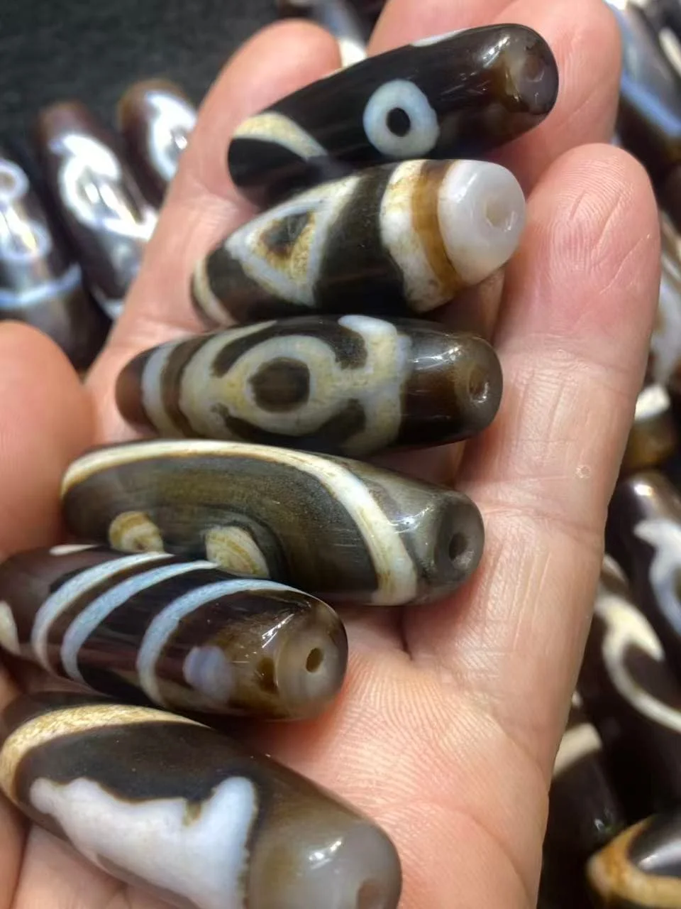 50pcs Live stream hot deal limited-time discount 40mm Taiwanese craftsmanship agate Dzi bead various special pattern loose bead