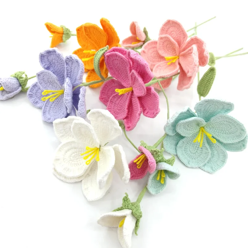 New Handwoven Crochet Bouquet Creative Knitted Flower Finished Crochet Flowers Room Wedding Decor Gift