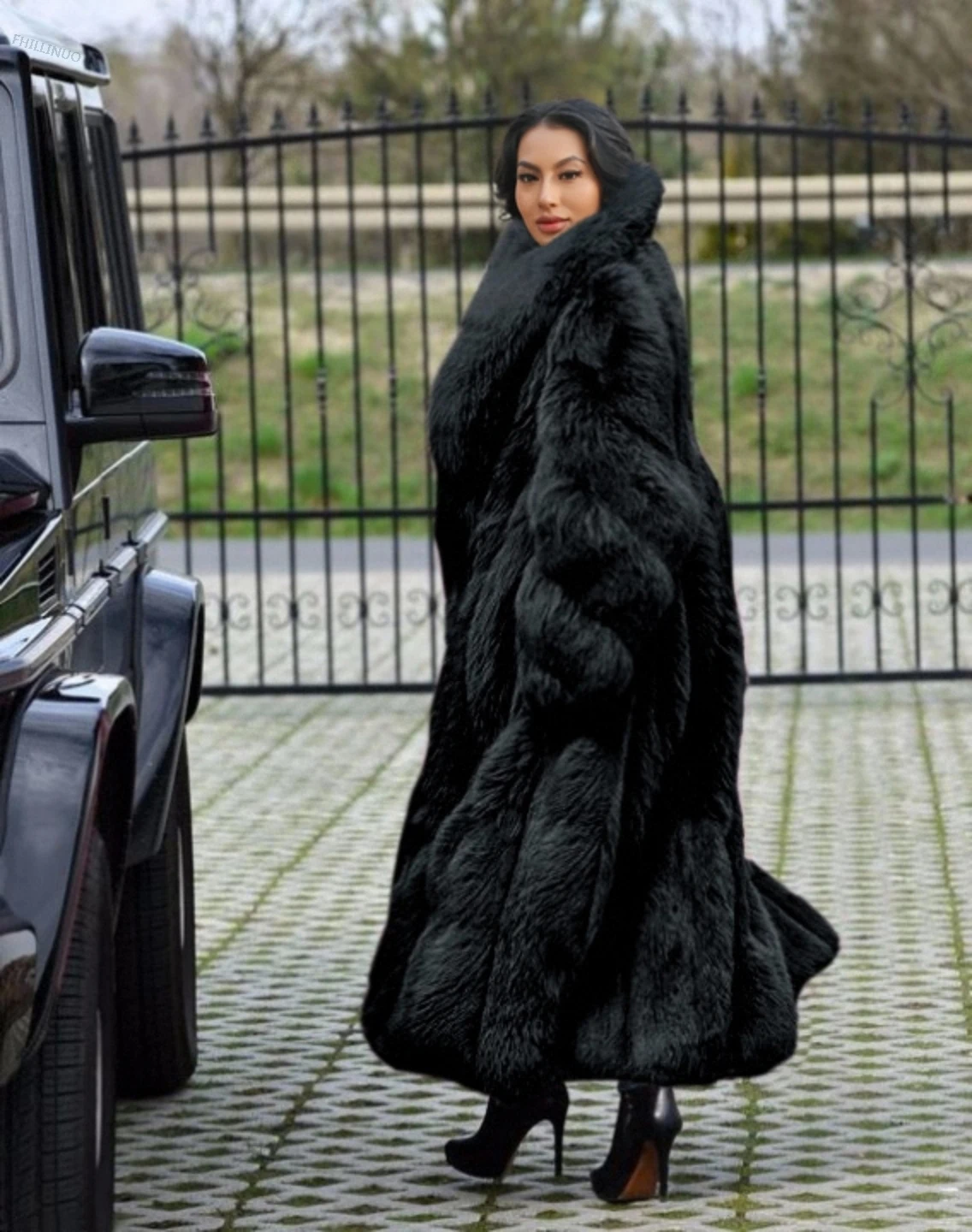 حجم كبير موضة الشتاء الجديدة الفتيات الوردي طويل التلبيب معطف الفرو المرأة معطف حراري سميك رقيق فو الثعلب معطف الفرو