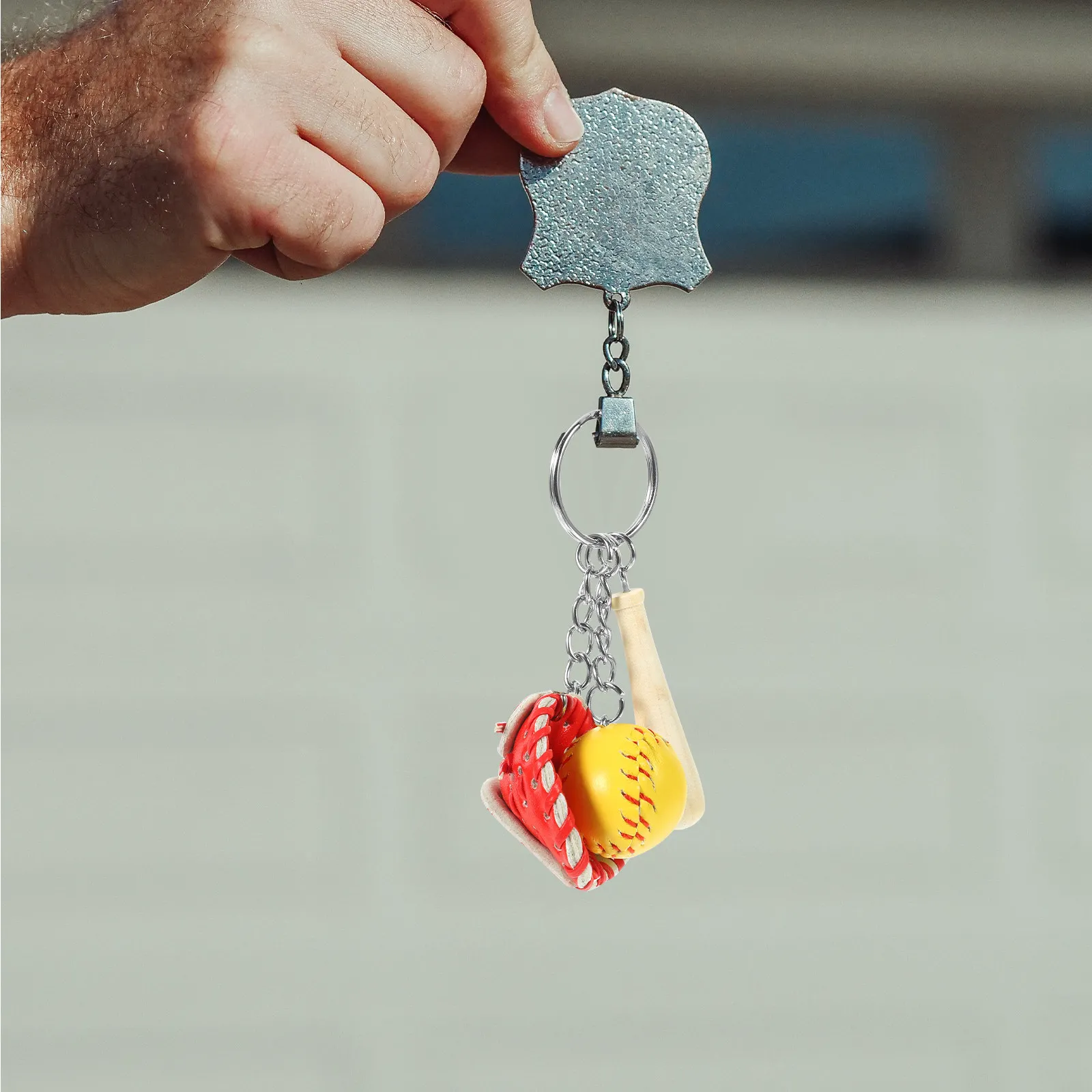 6Pcs Baseball Keychains Creative Hanging Key Rings Lightweight Sports Theme Gifts for Backpack Bag Pendant Party Decoration