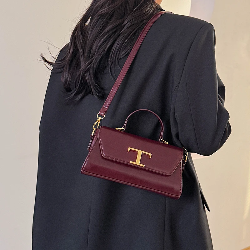 Mom' Bag Premium Leather Crossbody Bag For Women: Famous Designer Elegant Shoulder Bag In Classic Luxury Style
