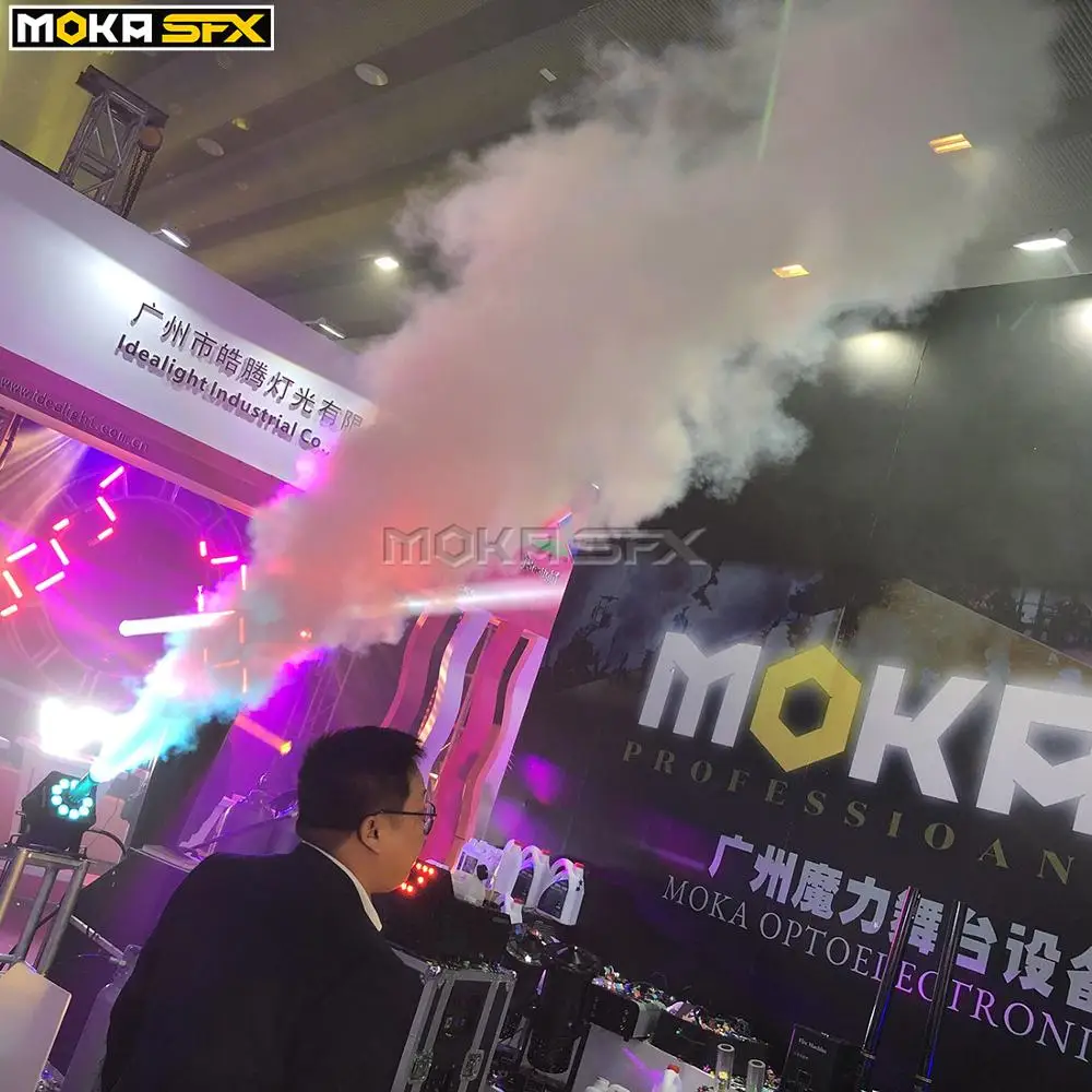 Super Jet Co2 Cannon Spray 10-12 meters Stage Effect Jet Machine No Ice Seum LED Smoke Machine for Dj Disco Stage Performance