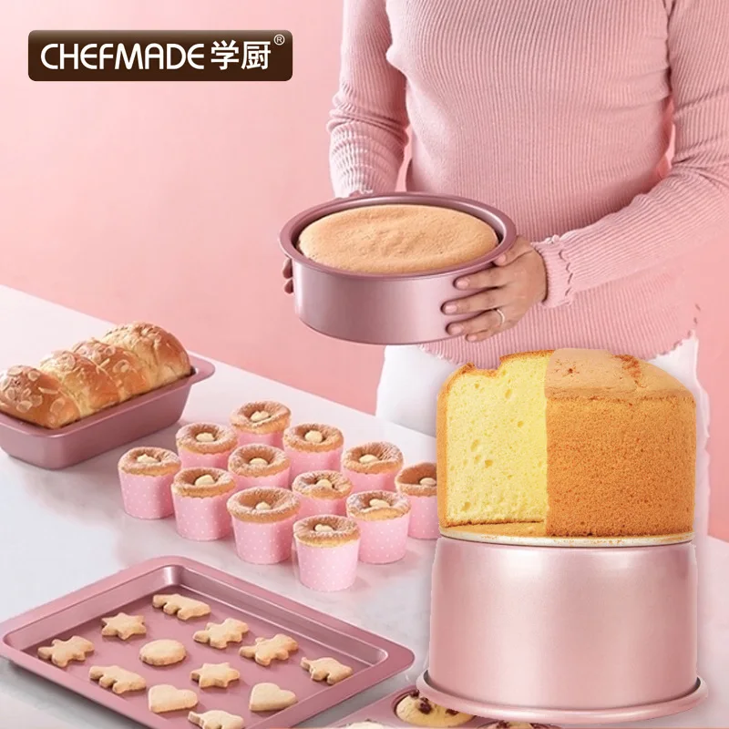 Chef Made Pink Cake Mold Round Bakeware Oven with Rose Gold Mold Baking