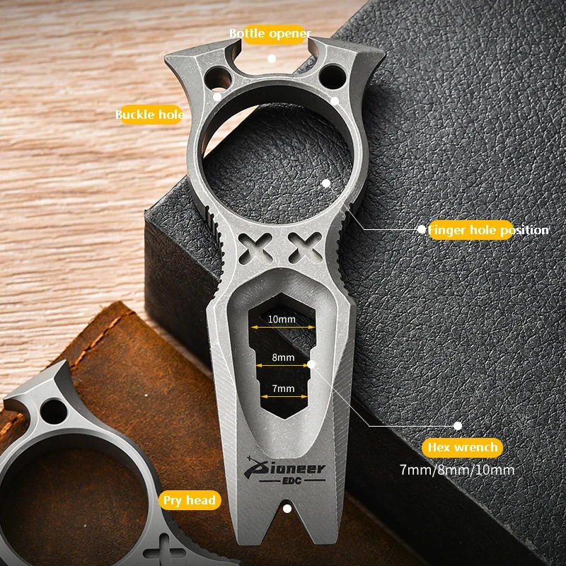 Palanca multifuncional de aleación de titanio con hebilla, abridor de botellas con orificio, llave de especificación múltiple, herramienta EDC para acampar al aire libre