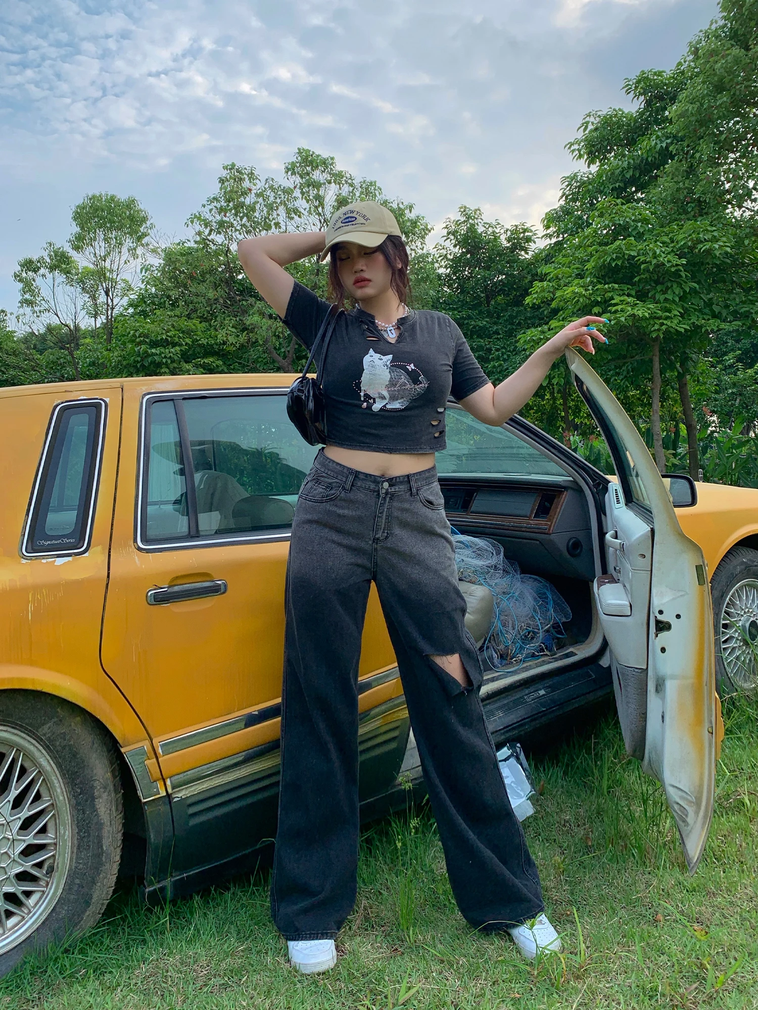 

Niangge Slim Fit Denim Jeans Women Summer Thin High Waist Straight Leg Vintage Ripped Personali Pants Long Trousers Deep Color