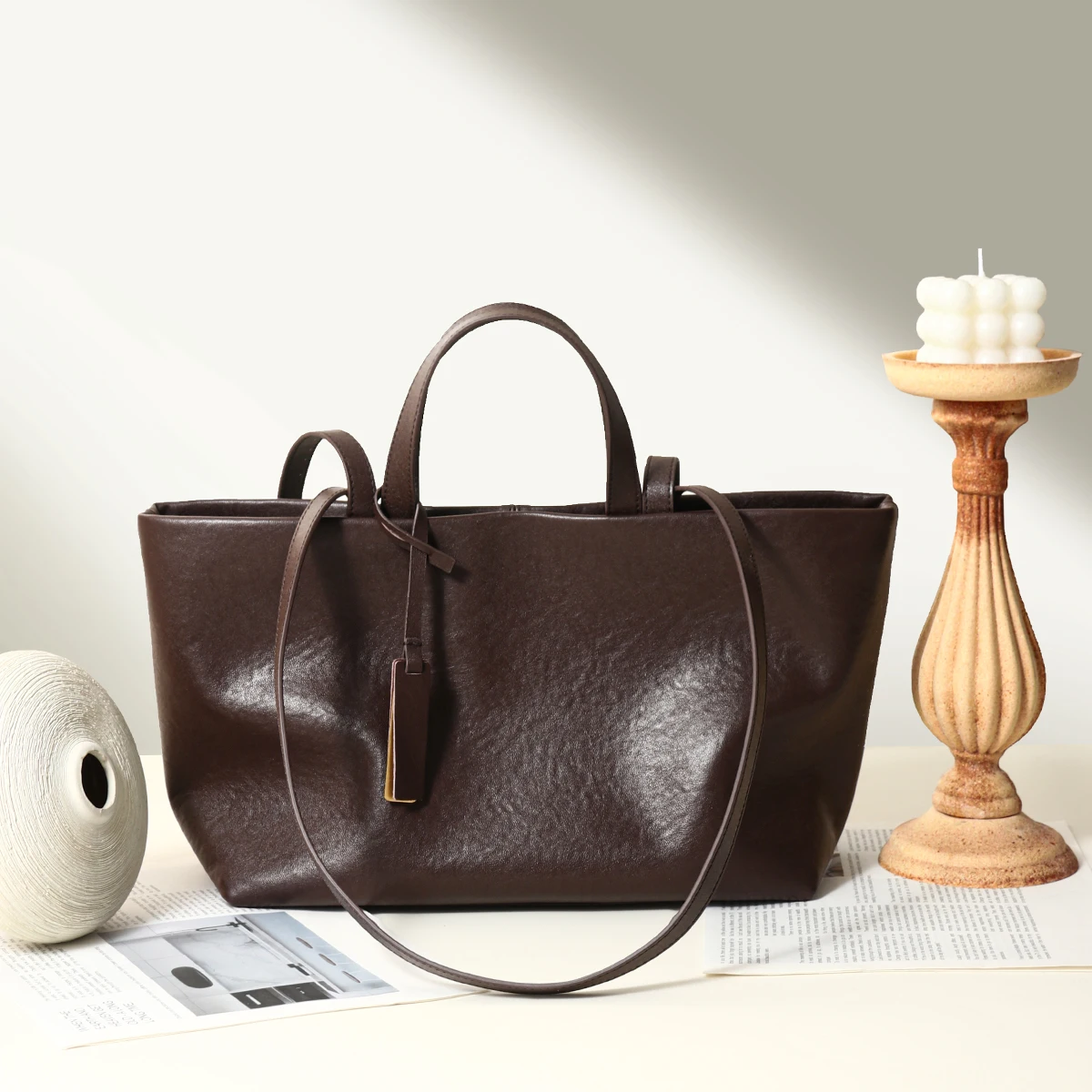 

Autumn and Winter New Style Genuine Leather Women's Bag, First-Layer Cowhide, Niche Soft Leather, Large-Capacity Crossbody Bag, High-End Handbag