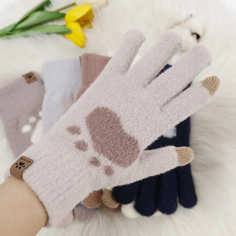 Women Cute Bear Caw Gloves Fluffy Plush Gloves Winter Full Finger Gloves Love Heart Thick Mittens Girls Warm TouchScreen Gloves