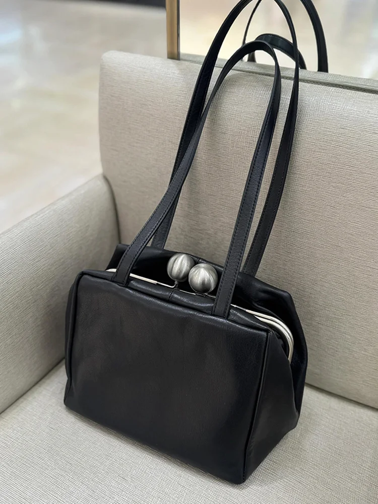 

Leather Clip on Bag Women's 2025 New Luxury Commuter oulder Boston Bowling Bag Soft Briti Sle Casual Pure Color