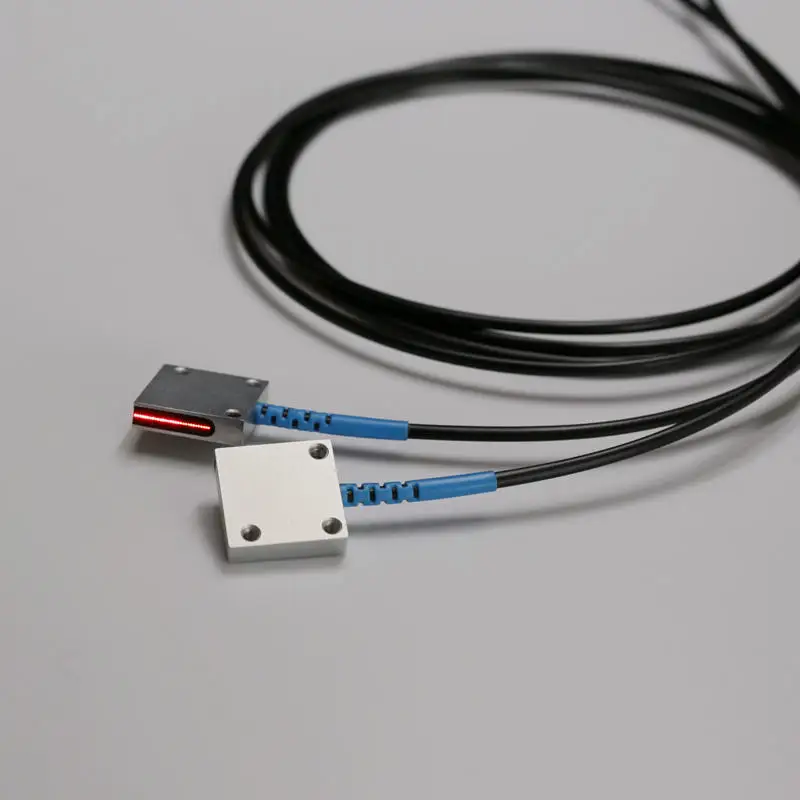 

TFTL706BC Amplifies The Rectangular Area of Sensor Fiber with A Width of 10mm.