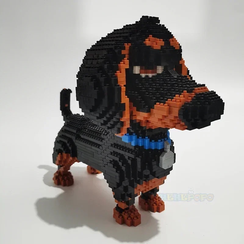 2100pcs 16014 Hot Sale Cartoon Dog Mini Dachshund Model Block Building Brick Toys for Children Gifts Dog Pets Building Blocks