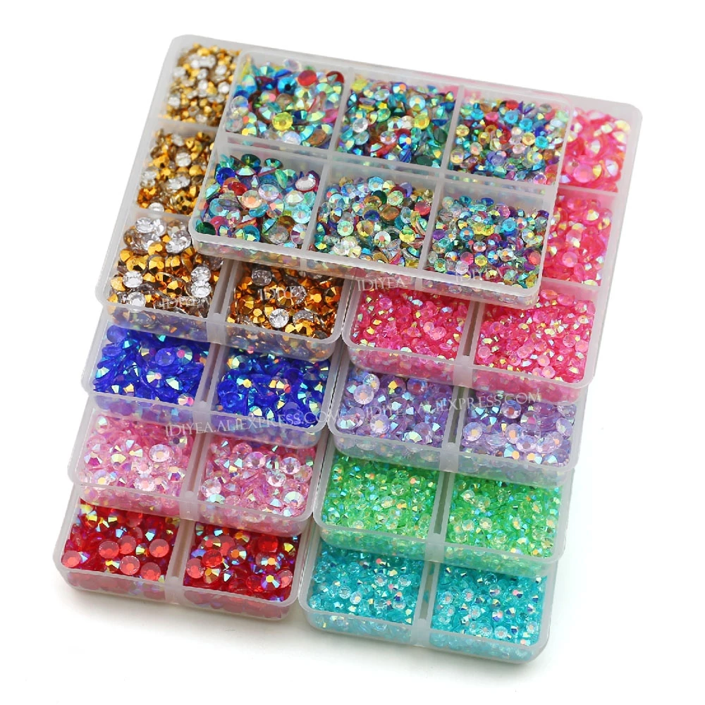 2450 stks/doos Mix Maten 3mm-5mm Hars Steentjes Plaksteen Niet Hot Fix Kristallen Steen Glitters Diamant voor Nail Art DIY Kleding