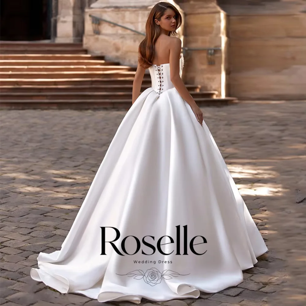 Charming Ball Gown Wedding Dress Customized Sweetheart Sleeveless Pearls Applique Sweep Train Corset Bridal Gown Robe Mariee