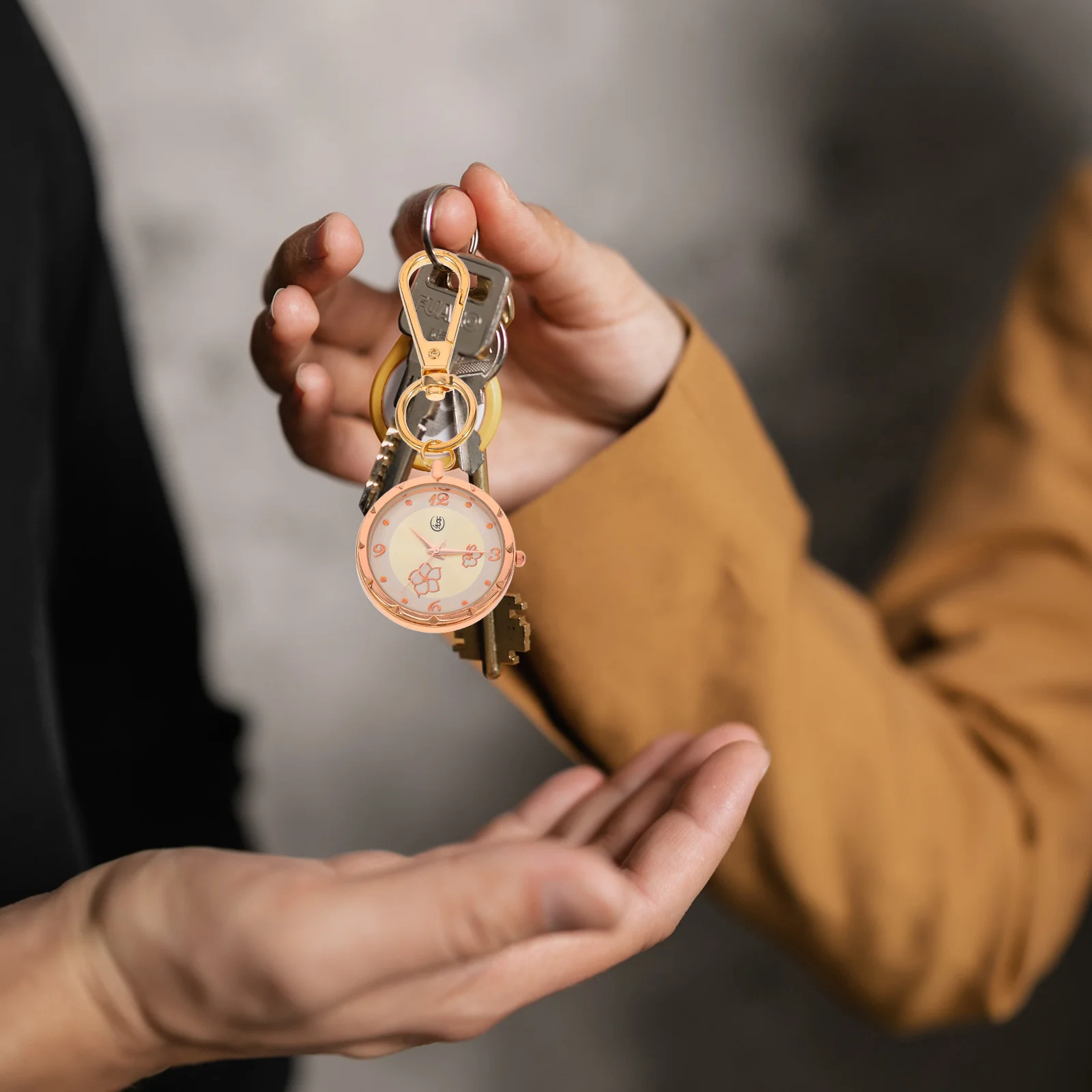 المفاتيح جيب سبيكة ممرضة كليب الصدر ووتش للأطباء الممرضات النساء المهنيين فوب ووتش مشبك التصميم #3