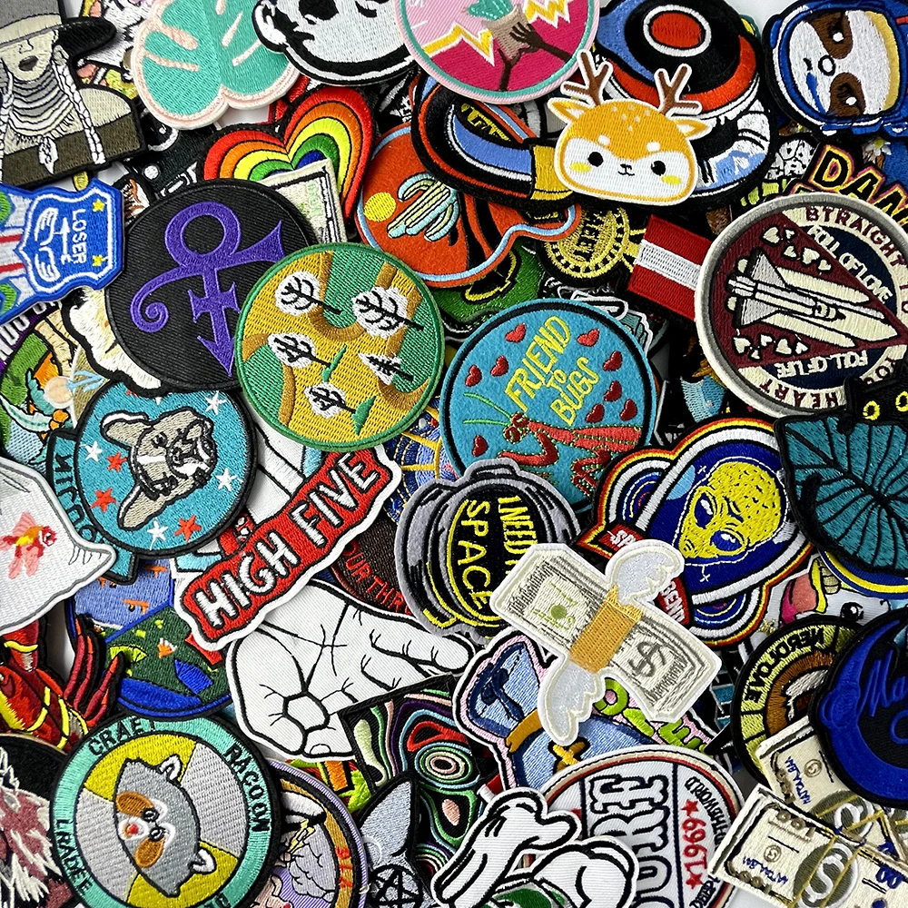 100Pcs Random Mixed Decoration Patches Embroidery Applique Decorative Patch Ironing Clothing Sewing Colorfast Repair Mend Badge