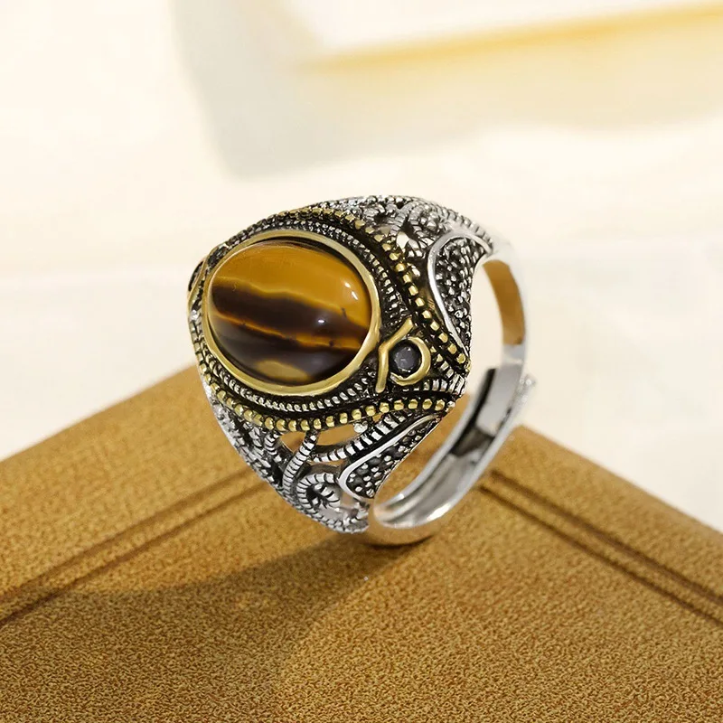 

Exquisite Convex Circular Brown Opening Natural Tiger Eye Stone Carving With Diamond Fashionable Men's And Women's Rings