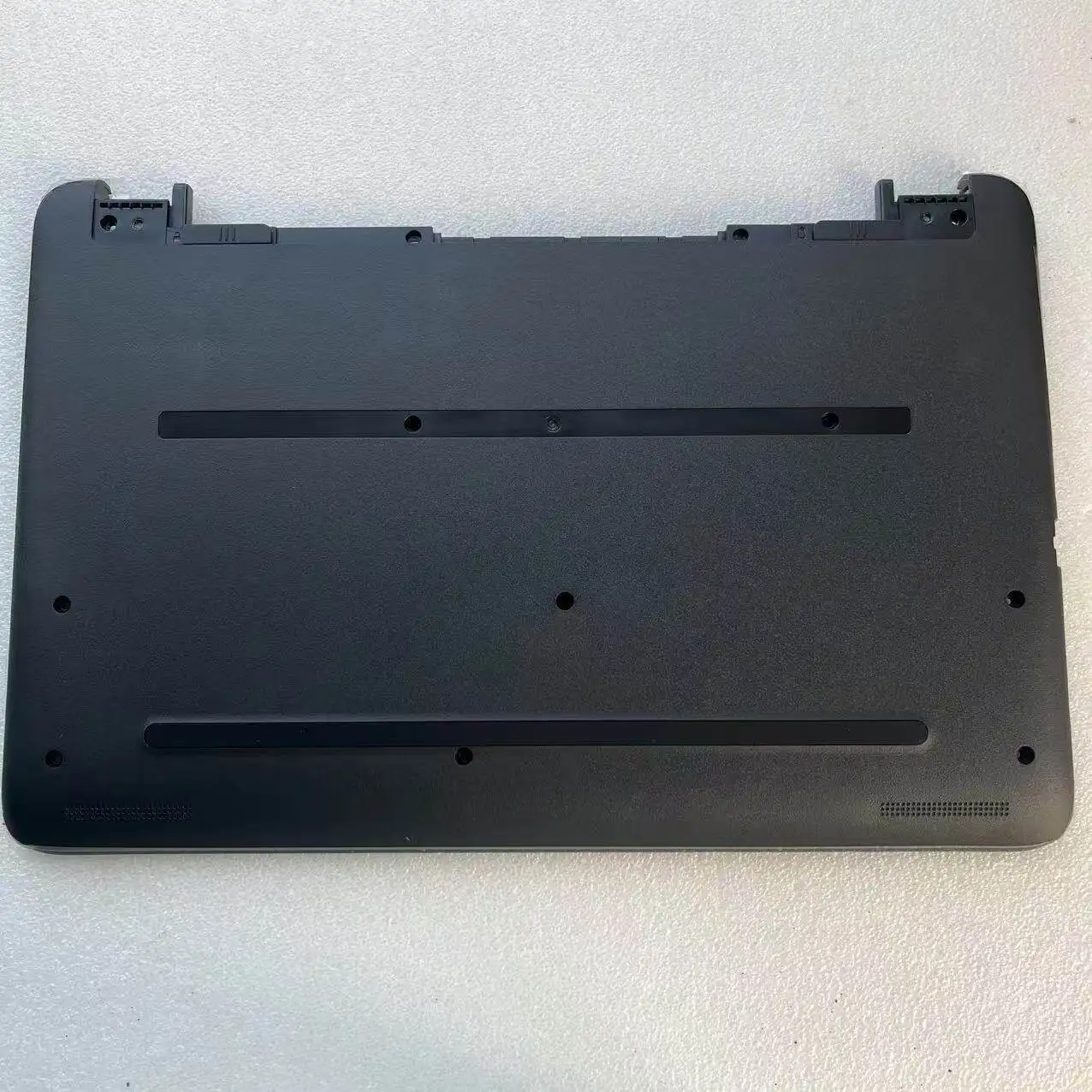 

New For HP 15-AF 15-AC BA AY A/B/C/D Covers, Bottom Shell PN:813937-001