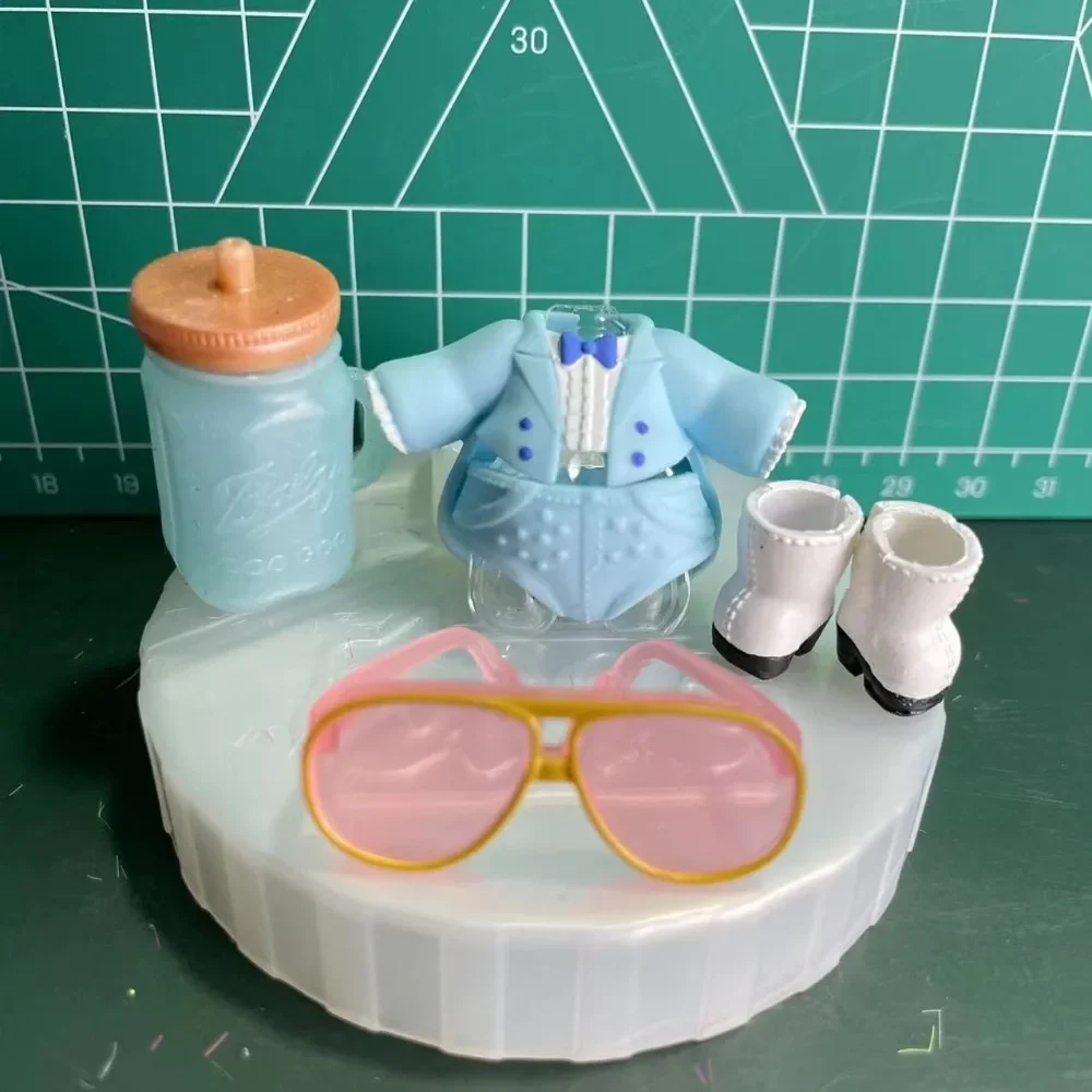LOL doll accessories set doll doll DIY accessories including doll clothes, shoes, glasses, milk bottle accessories