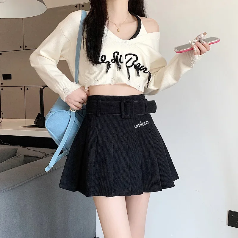 

Korean Golf Belt Anew Women Golf Wear Autumn Winter 2024 Luxury Brand Golf Skirt Fashion Corduro Skirt Pants Women Golf Clothes