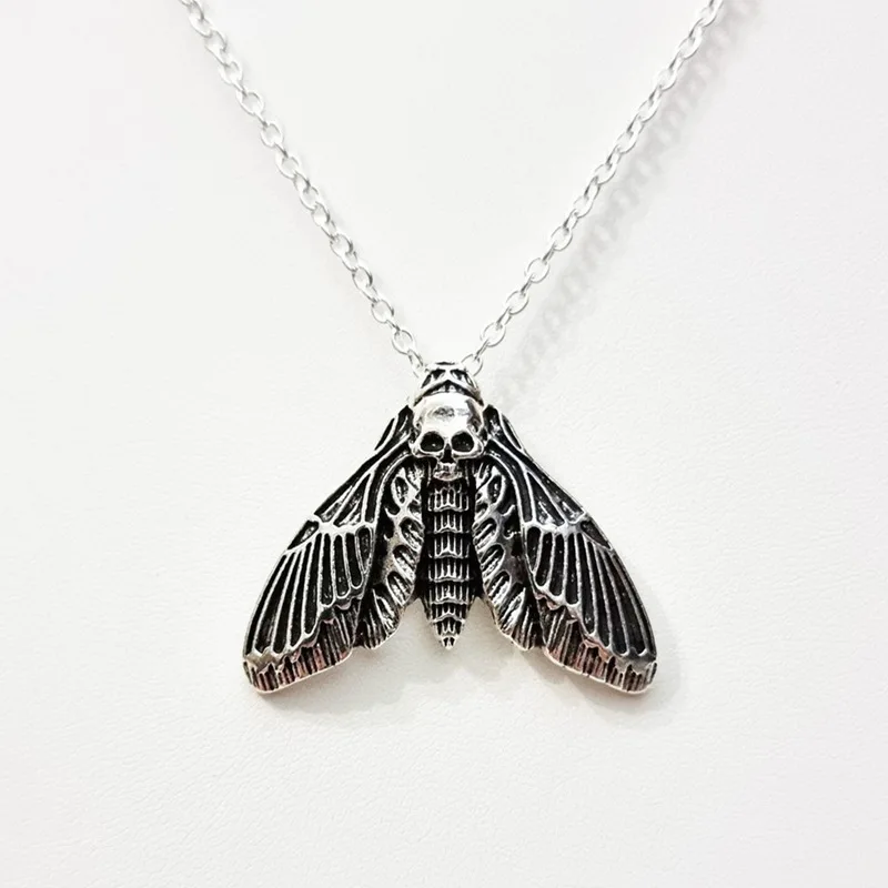 New Gothic Occult Dark Skull Moth Pendant Necklace For Women Men Silver Color Goth Punk Fashion Jewelry Halloween Accessories