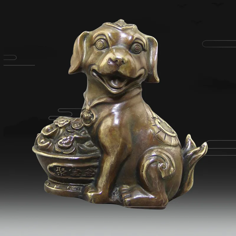 

Antique crafts, retro and old copper ware, brass cornucopia dog ornament, Qianlong year brass animal pattern statue
