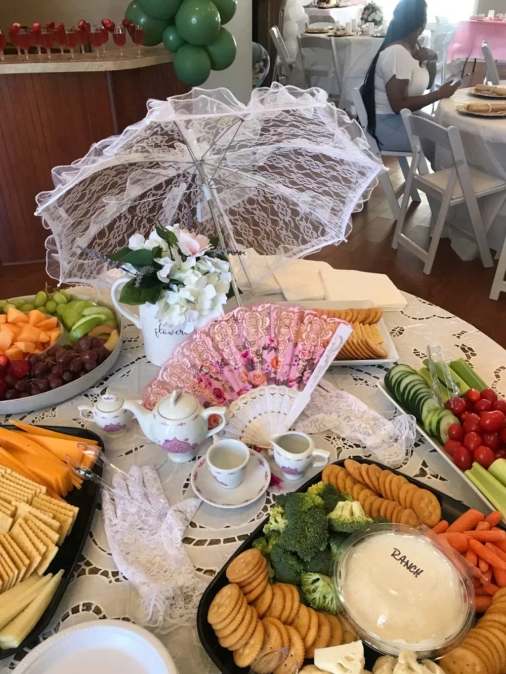 Weißer Spitzen-Sonnenschirm, Teeparty-Deko, Geburtstagsparty-Zubehör, Vintage-Hochzeitsaccessoires für Brautjungfern, Geschenk, Foto-Requisiten – Detail 4