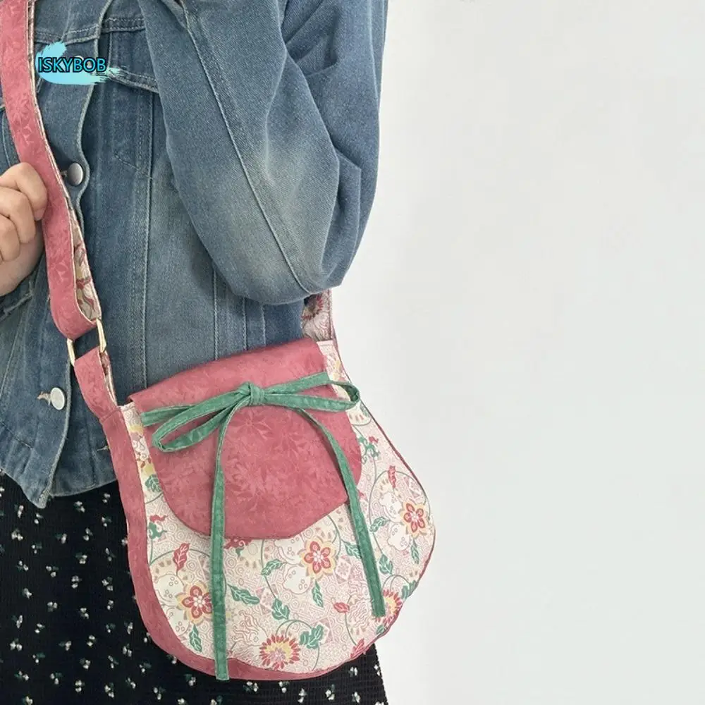 

Casual Retro Vintage Saddle Bag Elegant Bowknot Ethnic Style Crossbody Bags Large Capacity Cloth Ancient Messenger Bag Travel
