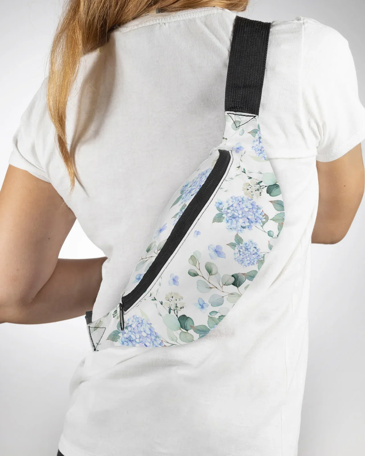 

Eucalyptus Daisy Butterfly Flower Daisy Leaf Men Women Waist Bag Fanny Pack Belt Bag Wallet Pouch Waterproof Banana Hip Bags