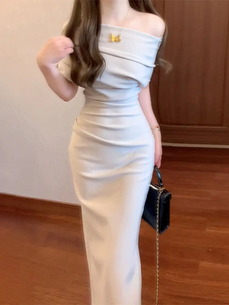 

French Slanted Shoulder, Off-shoulder, Swung Collar, Mid-length, Irregular Waist, Hip-hugging Pleated Dress, New Summer Style