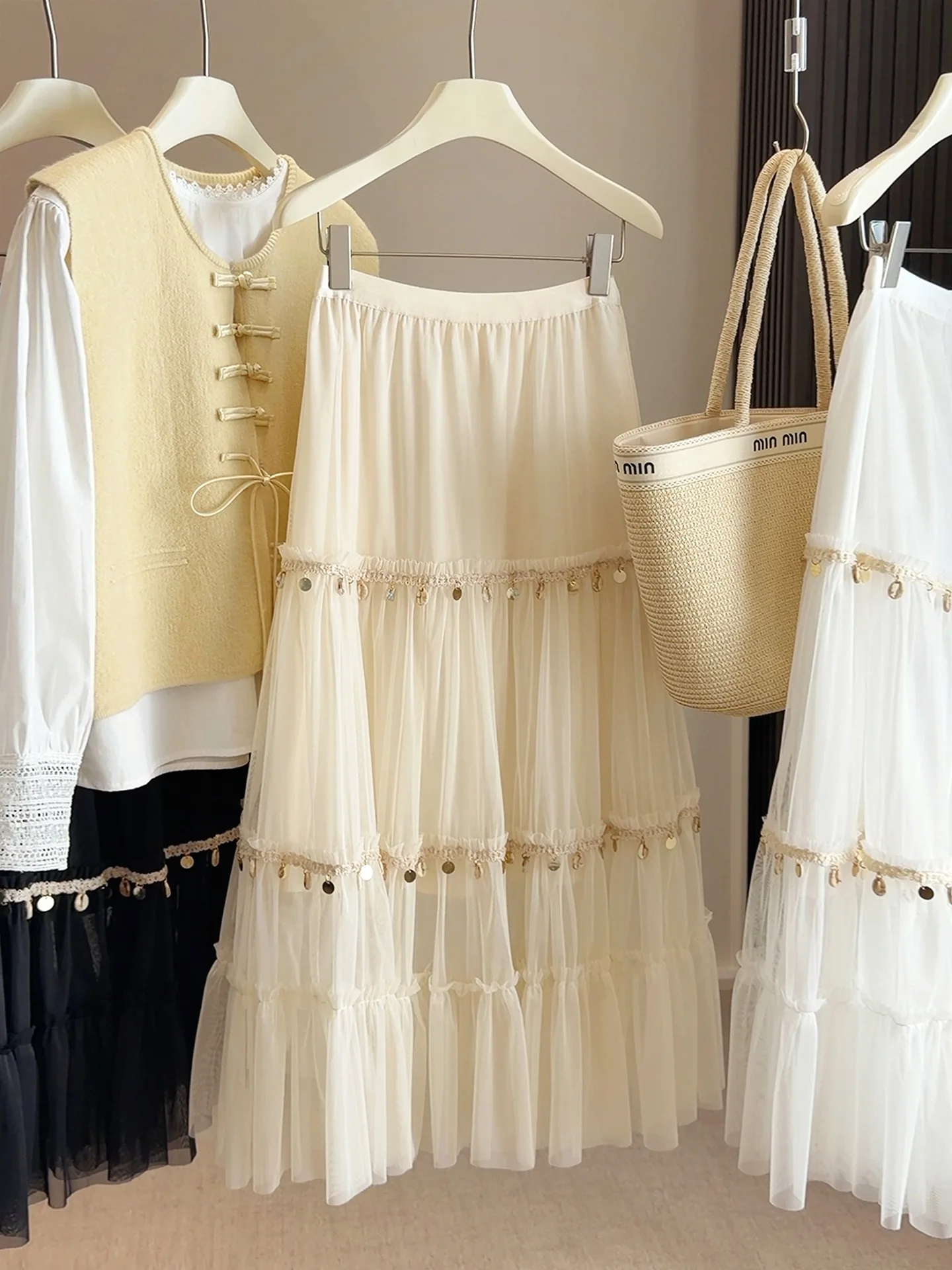 Bohemian Metallic Sequin Tassel Beige Chiffon Skirt Women Spring Summer Tiered Cake A-line Skirt Y2K Girlie Black Midi Dress