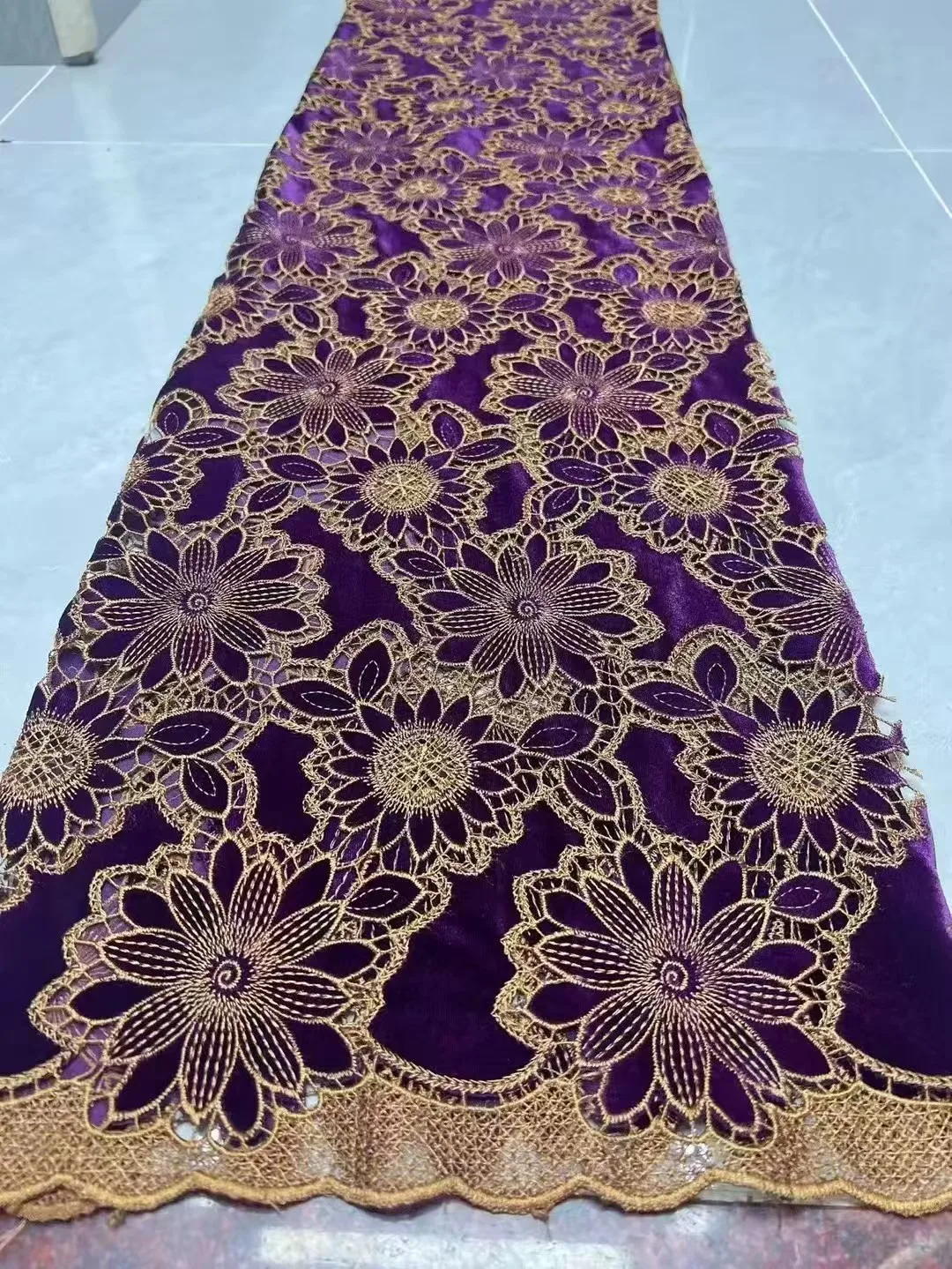 African Hollow Out Velvet Lace Fabrics High Quality Women Party Women Embroidery Nigerian French Lace Materials Dress Sewing 5Y