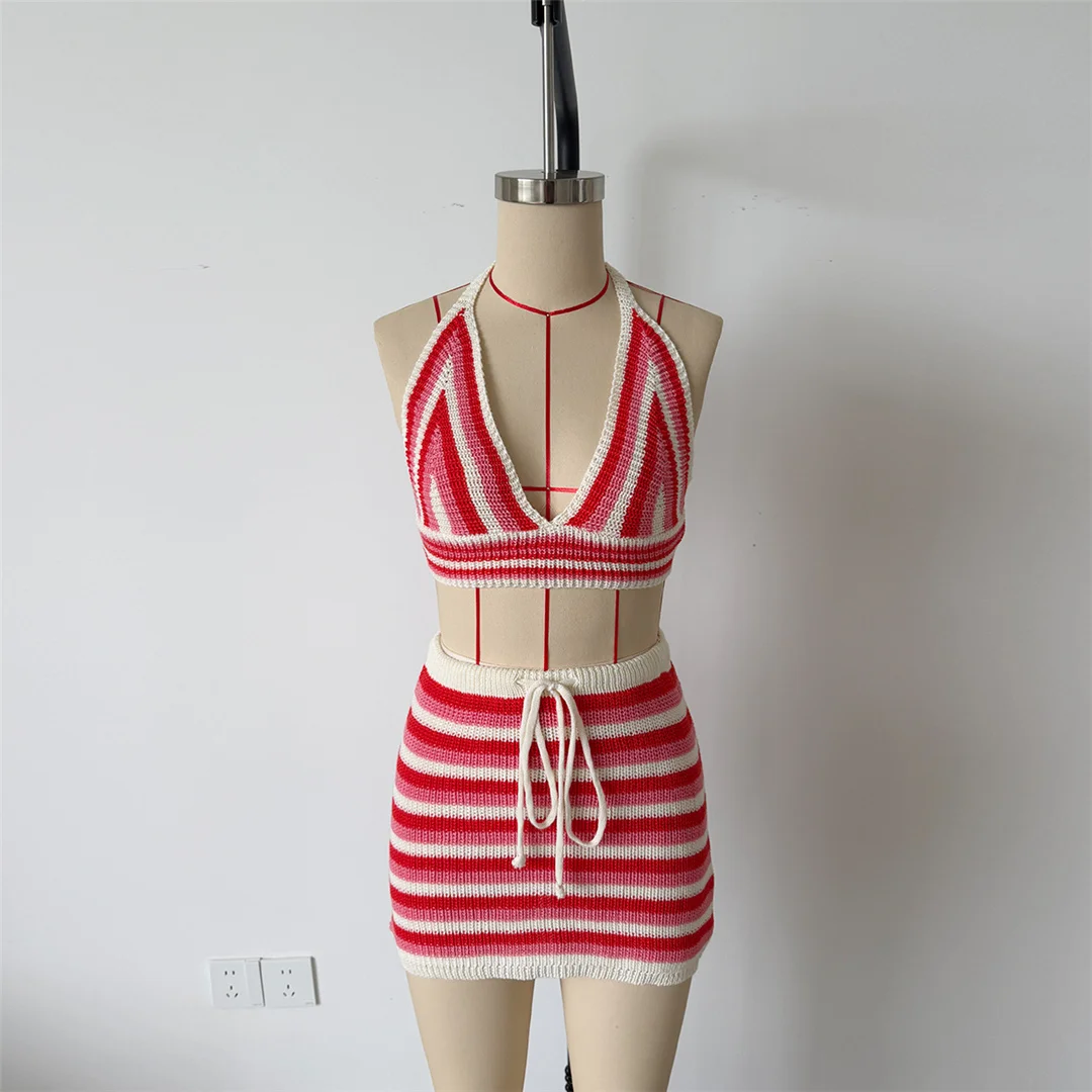 Gestreiftes zweiteiliges Set mit Neckholder, gehäkelte Tunika, Strandkleid, Strandmode, Damen V8247 – Detail 6