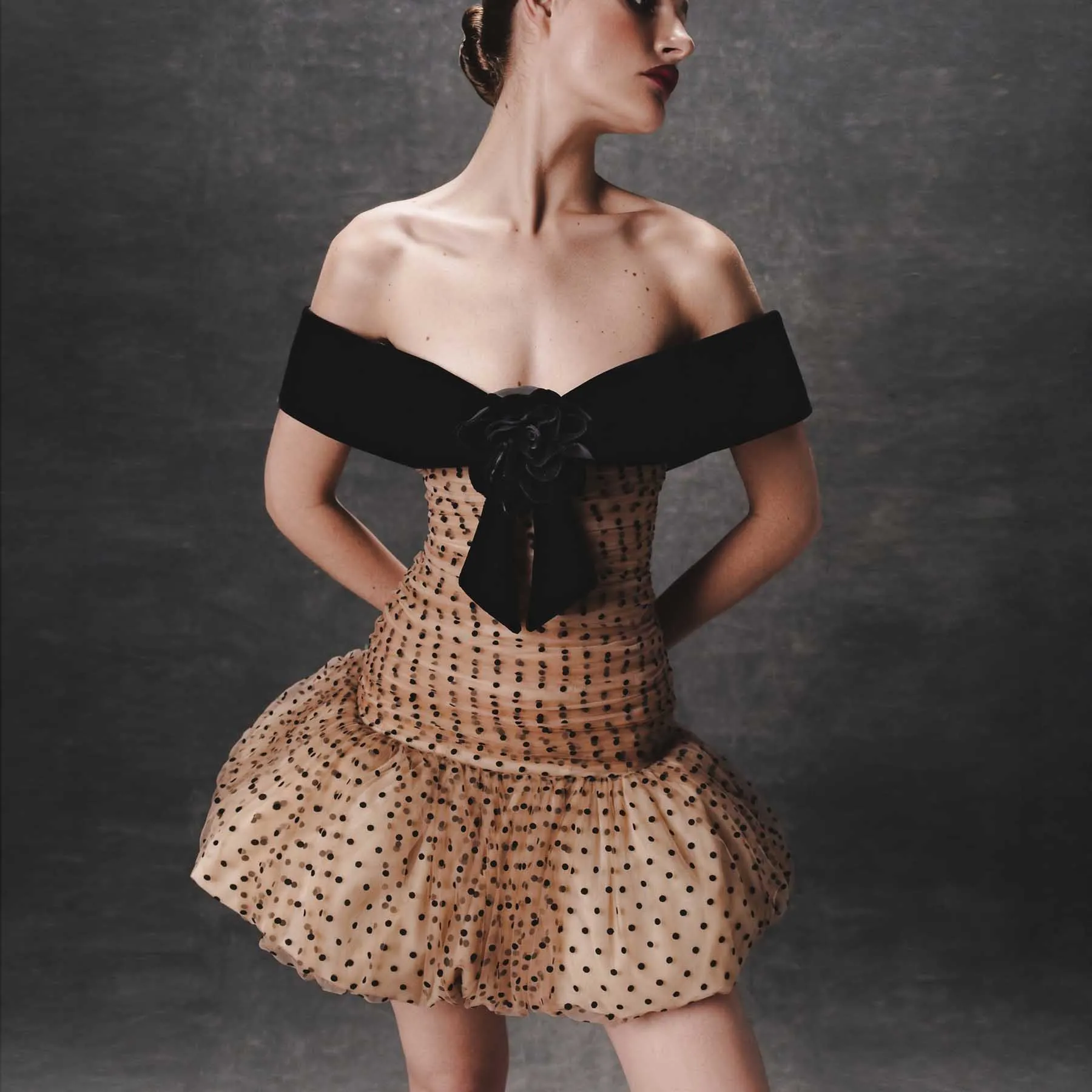 

Pretty Polka-dot Tulle Short Prom Dresses Velvet Off the Shoulder Ruffle Cocktail Party Dresses vestidos de fiesta Formal Dress