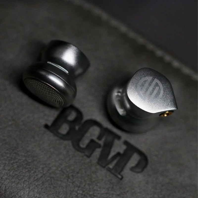 BGVP DX6 Wired HiFi Bass Metal Flat Head Earplugs 14.2mm LCP Liquid Crystal Diaphragm  2.5/3.5/4.4mm Replaceable Plug With MMCX