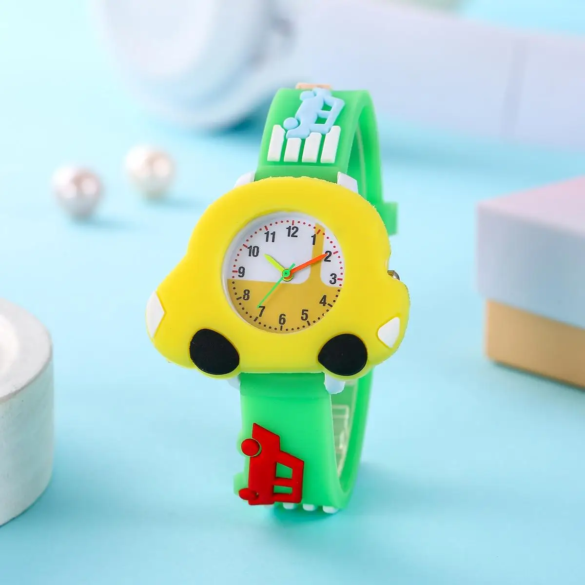 Cartoon anime kindergarten elementary school students watch silicone car boys learn quartz watch