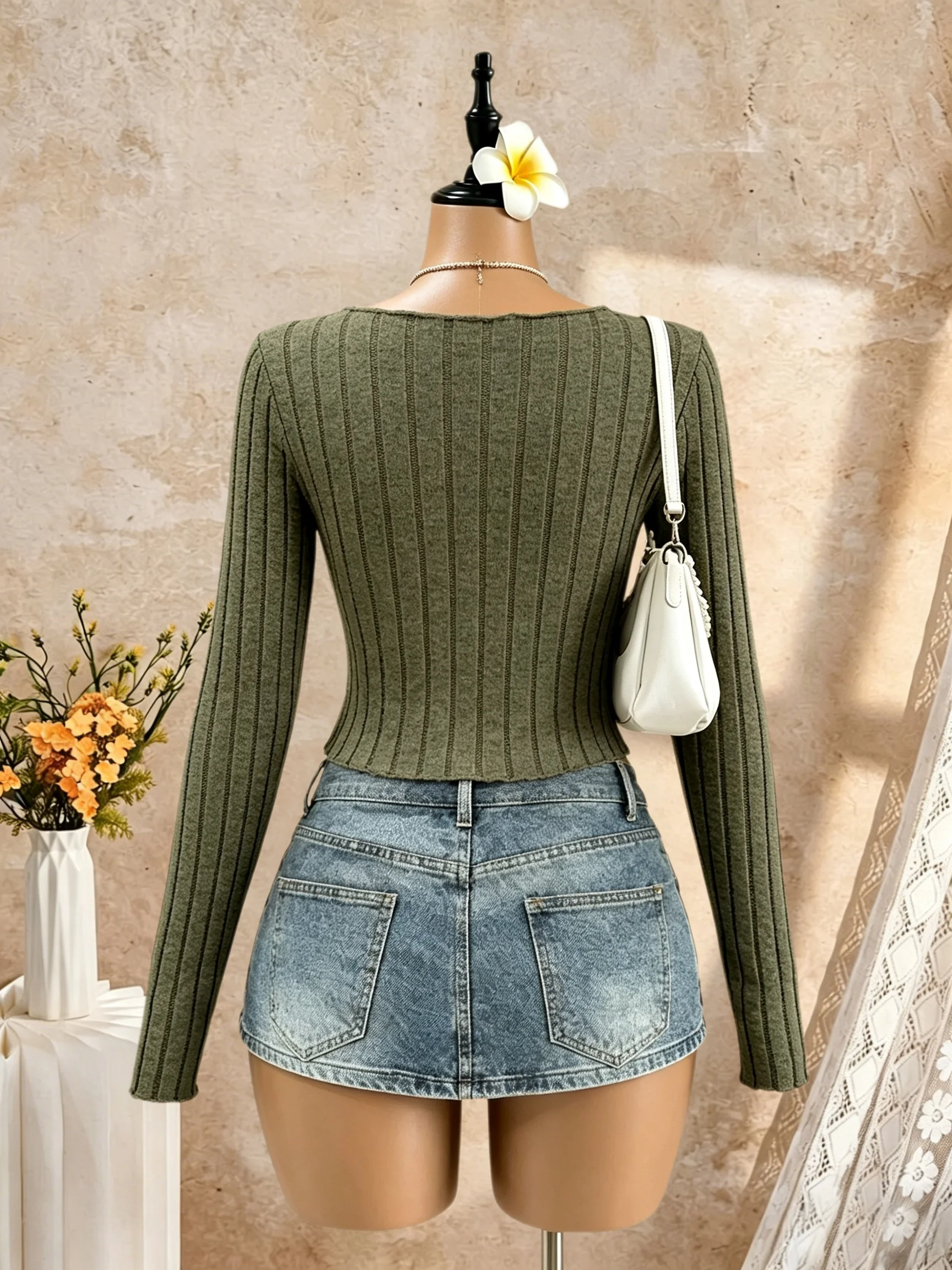 Women Notched Neck Front Cut Out Ribbed Long Sleeve Top Split Hem Slim Fit Crop Tee Y2K Sexy Casual Basic Shirt