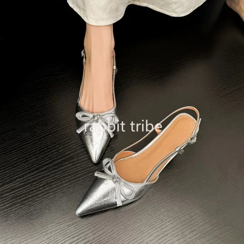 New Fashion Luxury Designer Pointed Women's Shoes with Rear Buckle and Buckle Low Heel Women's Sandals Headless Women's Shoes view 2