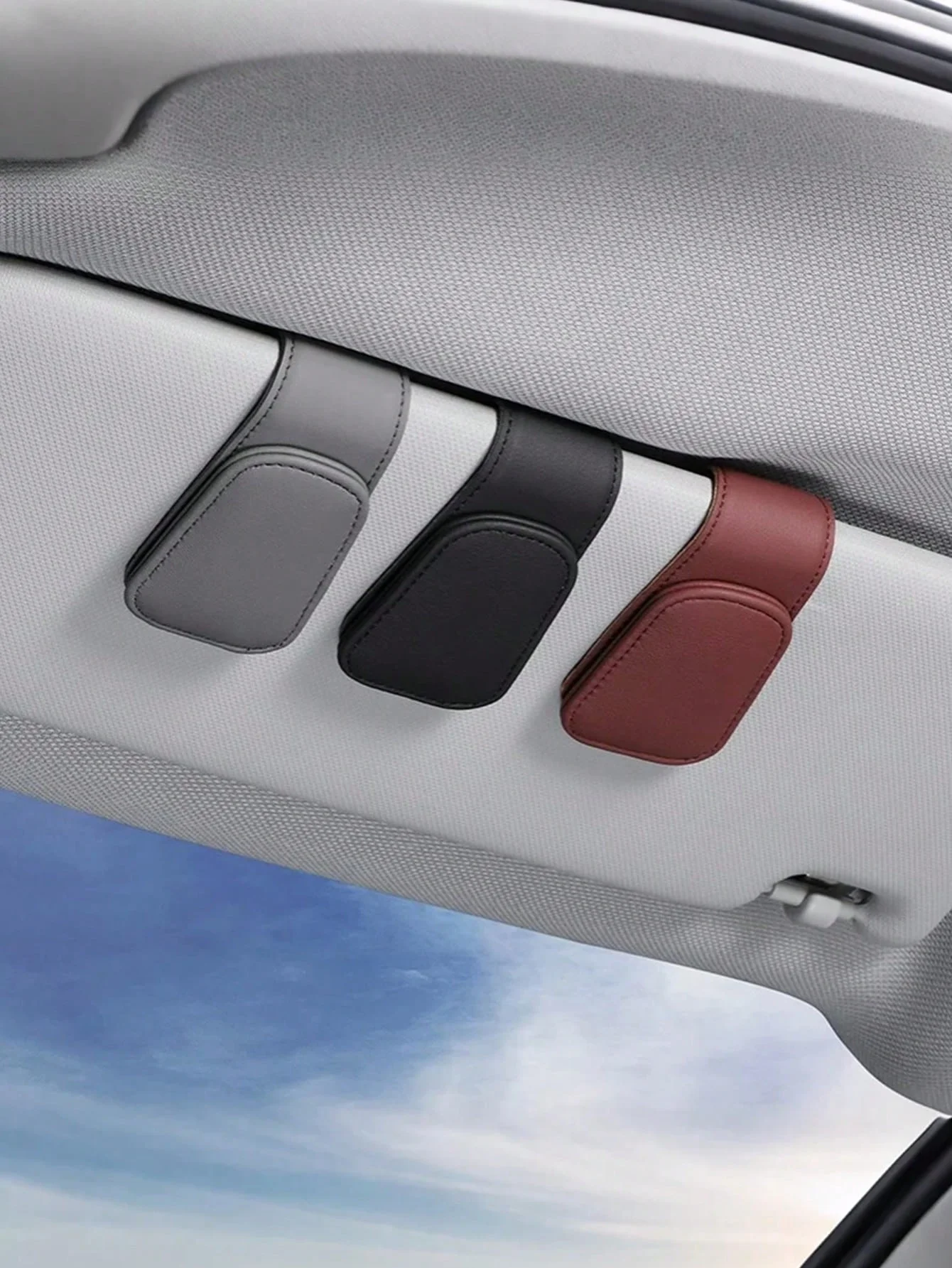 ที่ใส่แว่นกันแดดในรถยนต์ทำจากหนัง PU และโลหะระดับพรีเมียม – คลิปหนีบบังแดดอเนกประสงค์สำหรับรถยนต์ 99% รุ่นต่างๆ, ตัวหนีบยืดหยุ่นแข็งแรง, ป้องกันรอยขีดข่วน