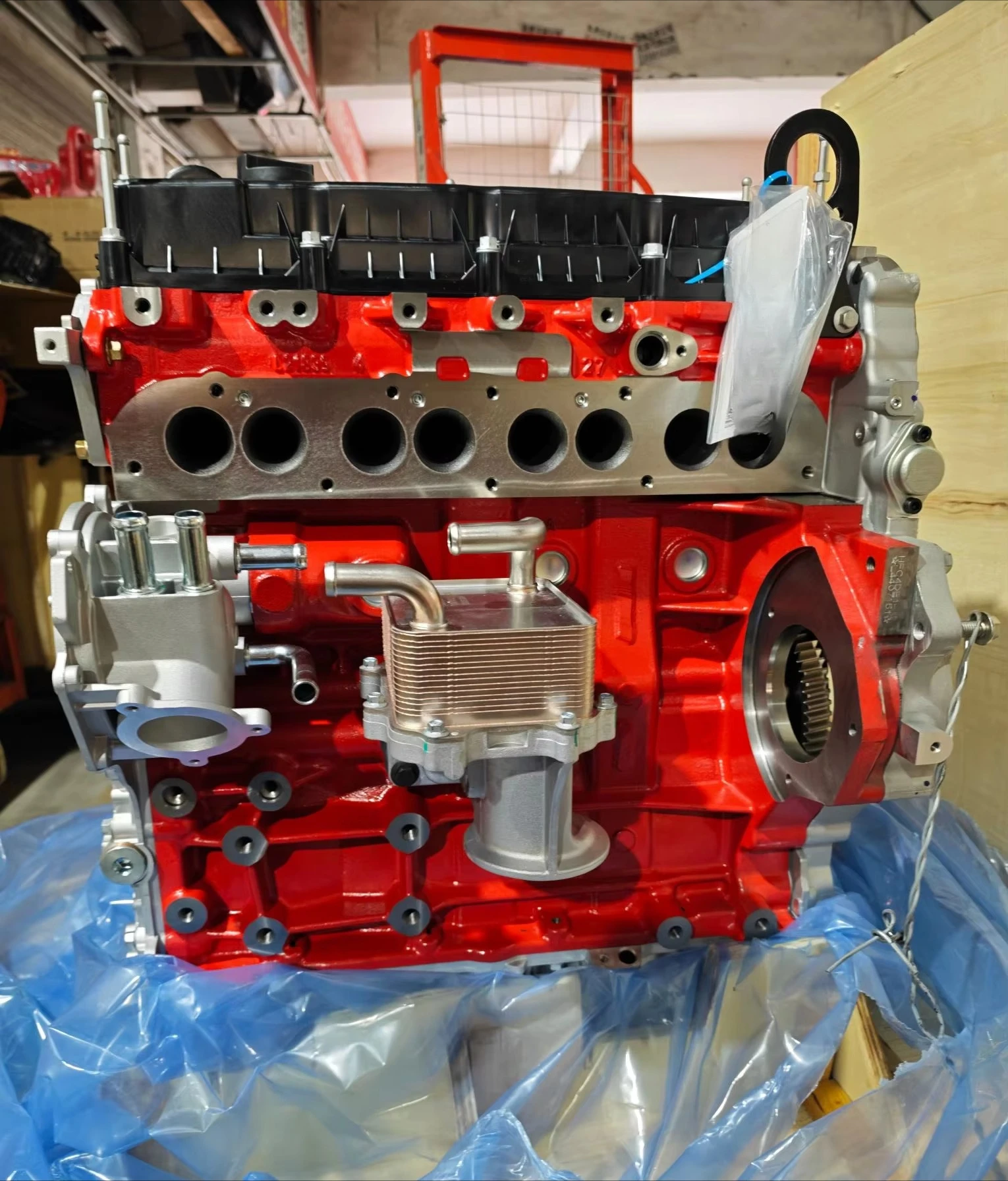 Valve heads to sumps Automotive parts, including engine blocks, crankshafts, pistons, and cylinder heads