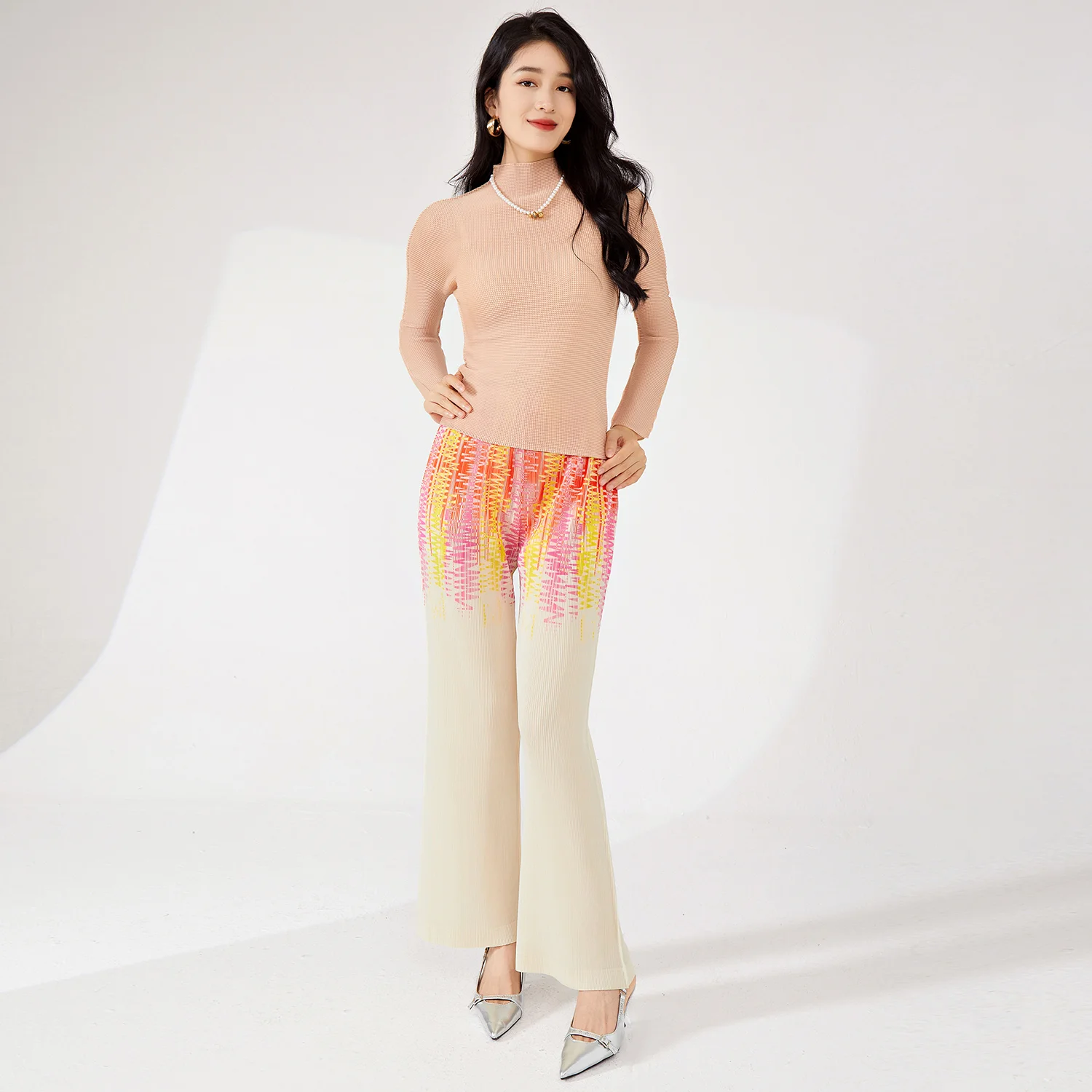 Women's Fashionable Casual Style Pleated Straight Wide Leg Pants Loose Stretch Printed Elastic Waist and Woven Fabric