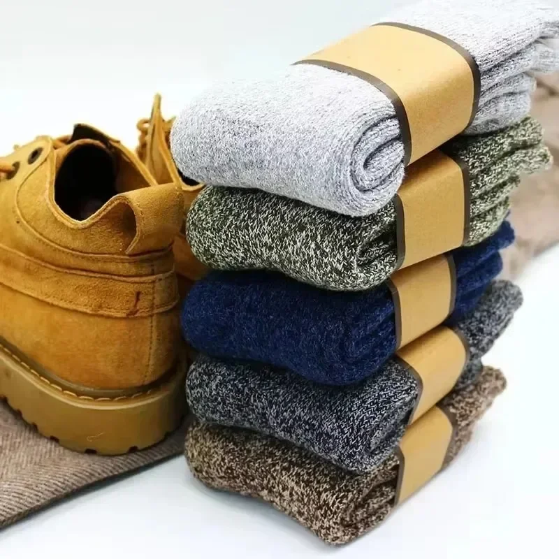 Новые утепленные носки, мужские носки из мериносовой шерсти, сохраняющие тепло, зимние носки, хлопковые рождественские подарочные носки для мужчин, термокашемировые носки, размер 38-45