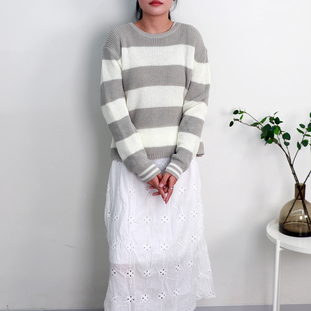 

Women's 2024 Fall Long Sleeve Crew Neck Striped Color Block Comfy Loose Oversized Knitted Pullover Sweater