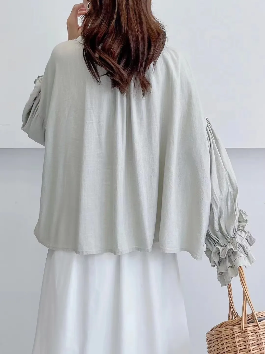 New Autumn Cotton Sweet Shirts Women Solid Ruffles Tops Long Sleeve Peter Pan Collar Loose Cute Doll Blouses Spring T39346QM