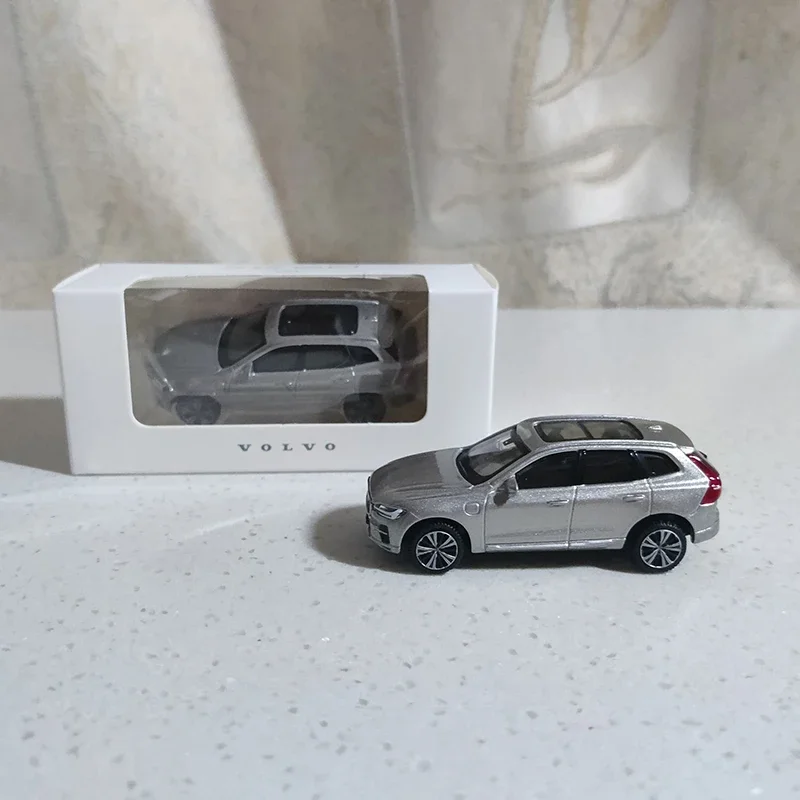 Diecast Alloy 1:64 Scale XC60 Car Model Toy Collectible Ornament Souvenir Toys Cars