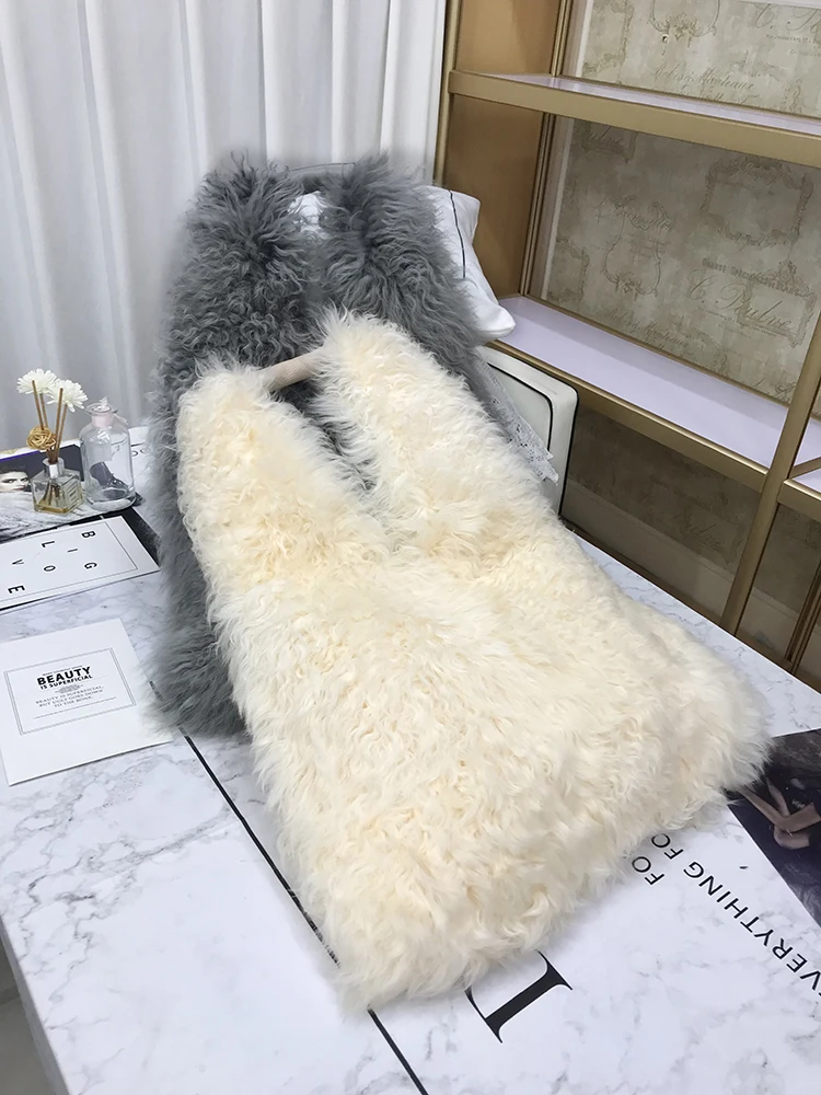 2023 Women\'s Tibet Lamb Fur Bag Shoulder Bag European and American Fashion Large Capacity Wool Bag Real Fur Bag Lady