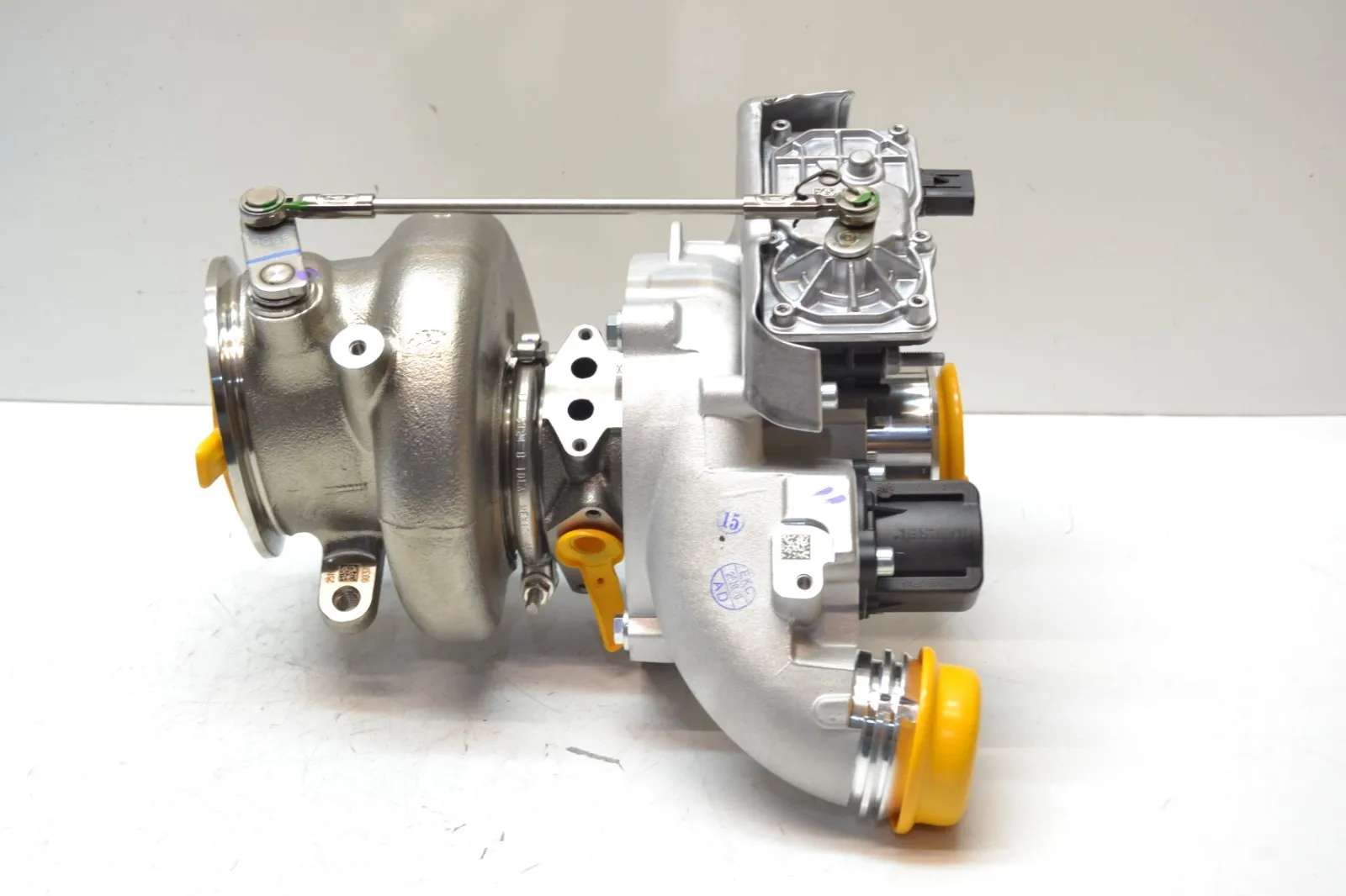 

For 12723475 turbochargers, turbo assemblies 12732677 General Engine 2.7 L4 New OE-